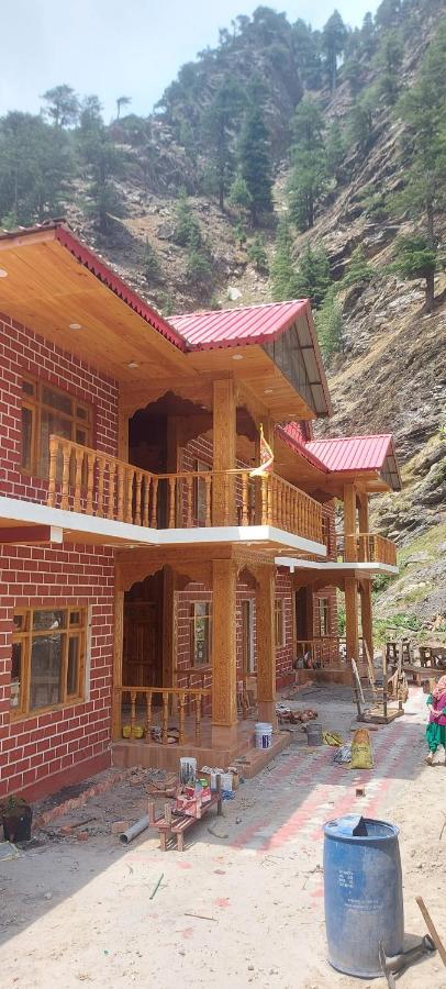 Hotel Royal Hillcrest Harsil Esterno foto